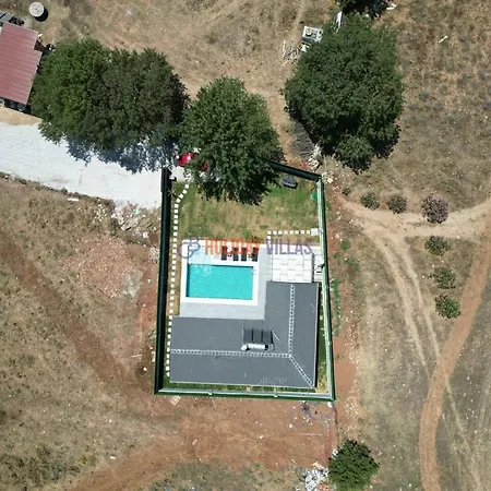 Villa Arya *