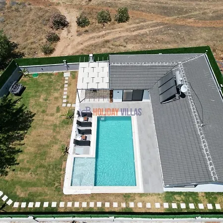 Arya Villa